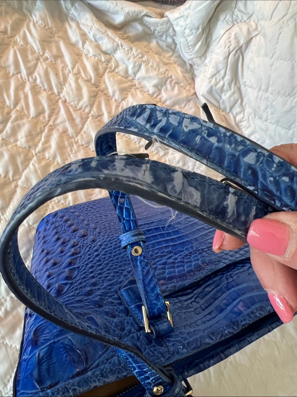Brahmin Royal Blue Croc-Embossed Leather Tote wear on straps distinctive - Picture 11 of 12